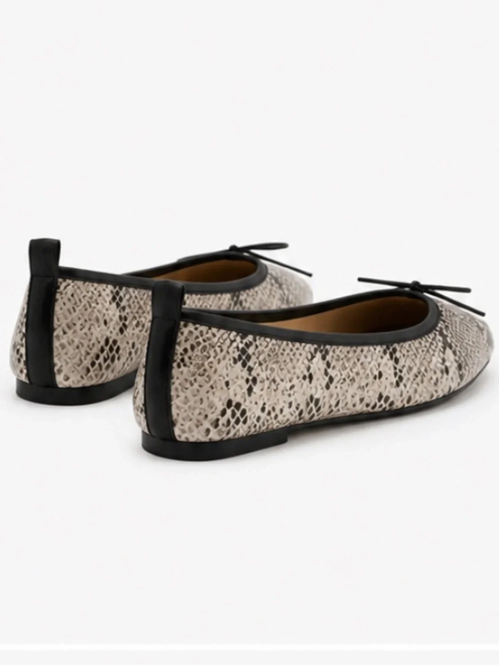 Everlane Day Glove Flat Black Snakeskin Leather Ballet Flats Size 9 NWOB Chic